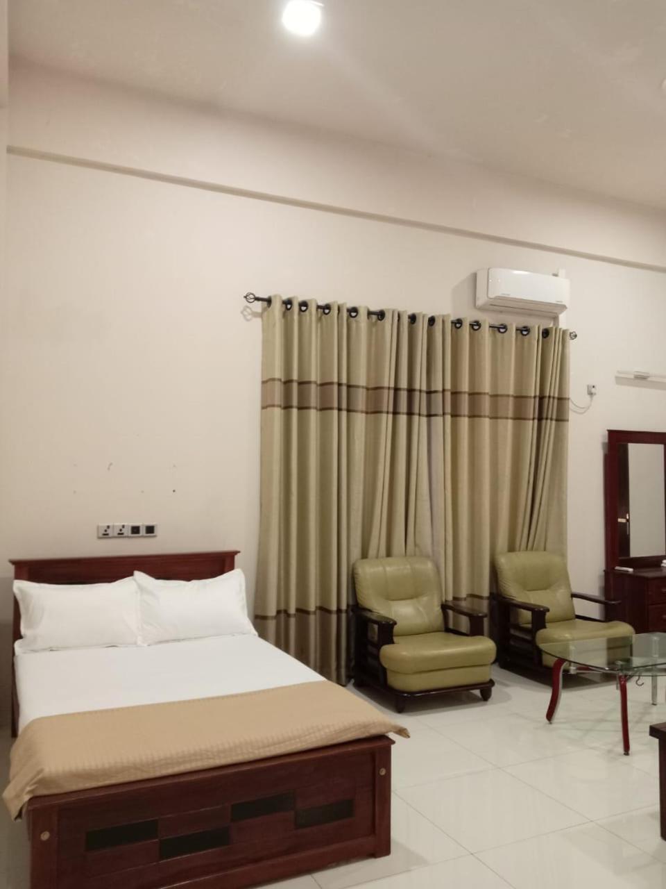 Privatunterkunft Thalangama Lakeview