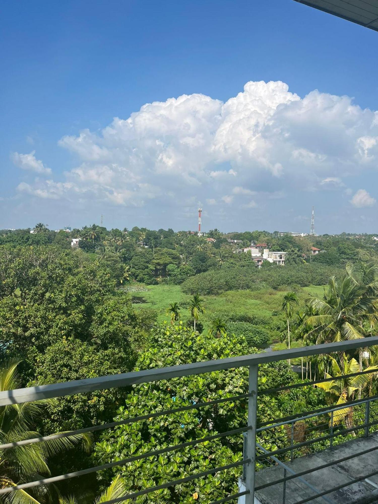 Privatunterkunft Thalangama Lakeview *