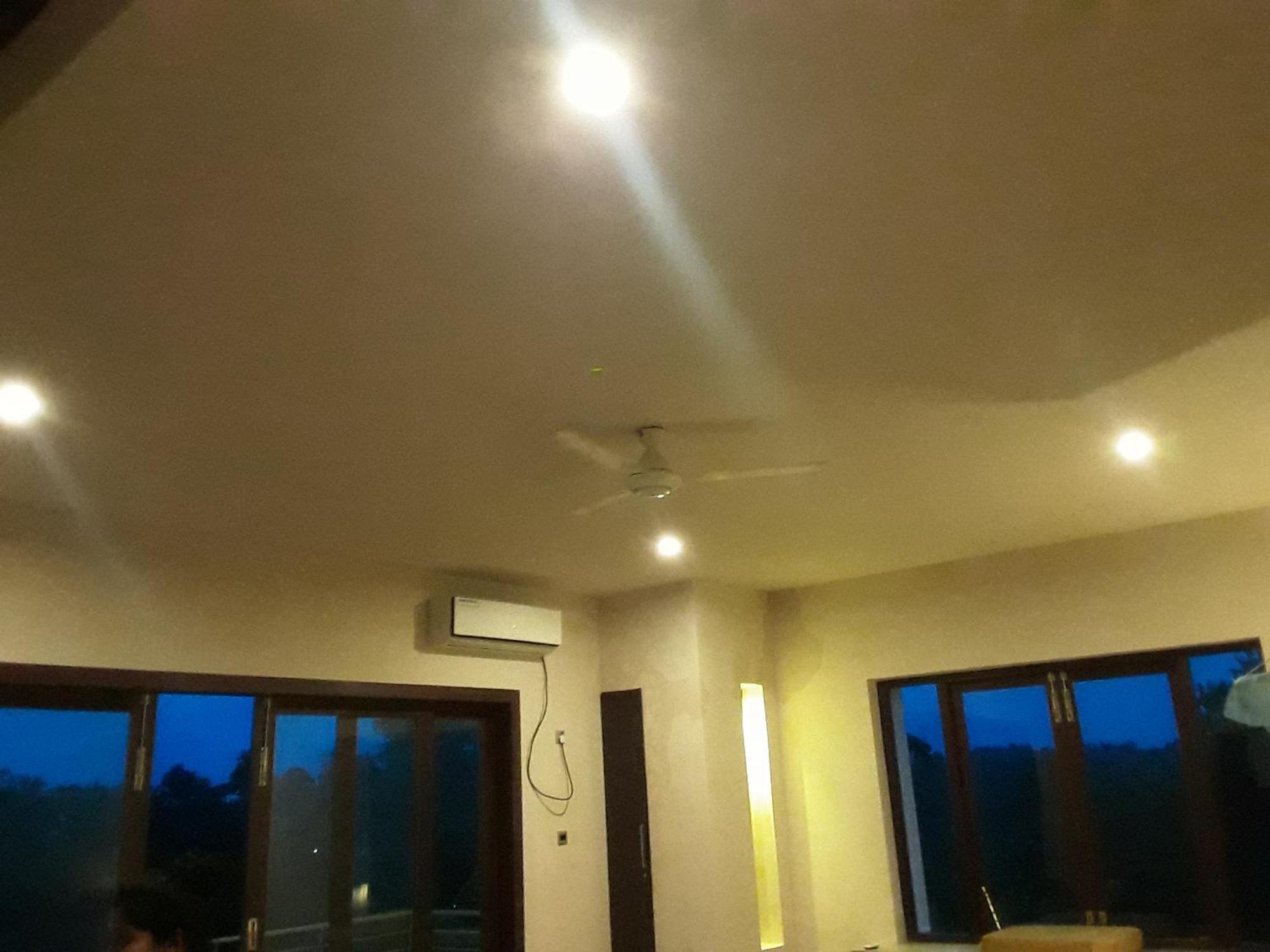 Thalangama Lakeview *